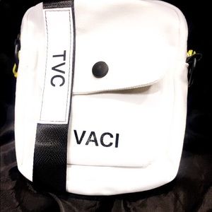 VACI Runway Bag (White)